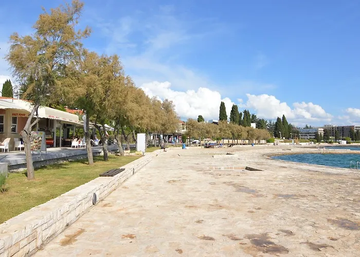 Dekovic Materada Gasthuis Poreč