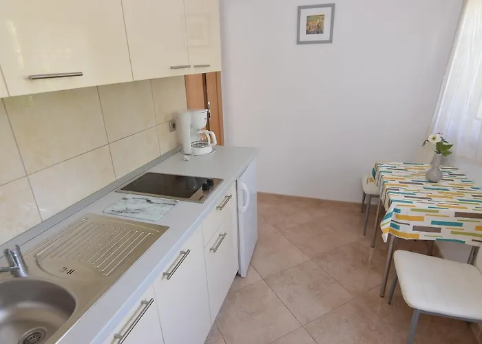 Dekovic Materada Pensionat 3*