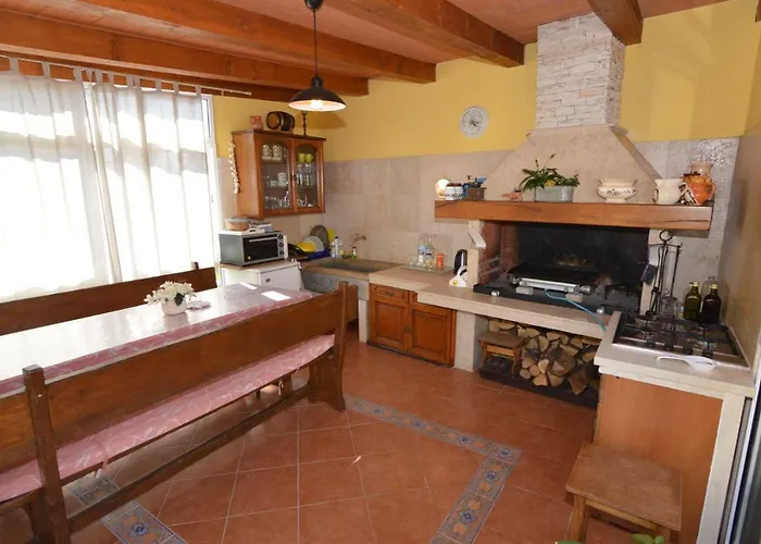 Dekovic Materada Гостевой дом