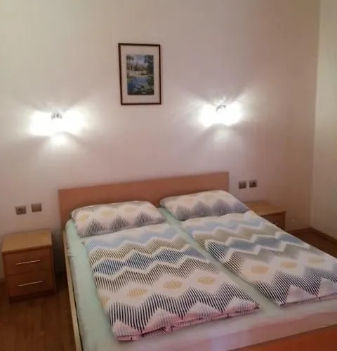 Dekovic Materada Пореч