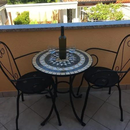 Dekovic Materada Πανσιόν