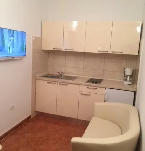 Dekovic Materada Penzion 3*